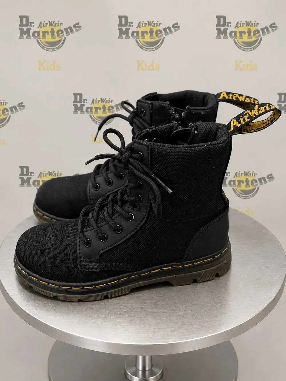 Dr. Martens Combs J Kids Black Lace-Up Boots EU 32 US 1